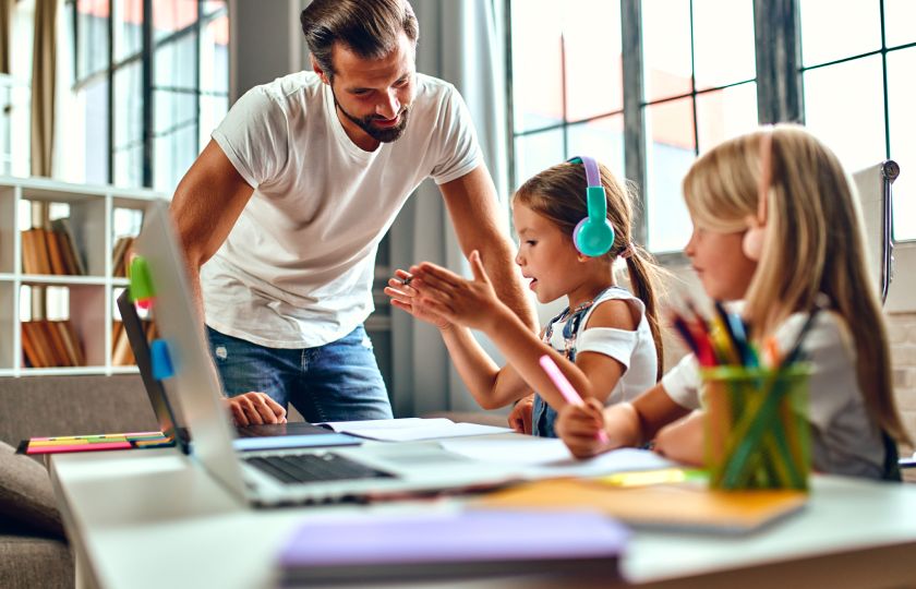4 Benefits of Speech to Text for Educators